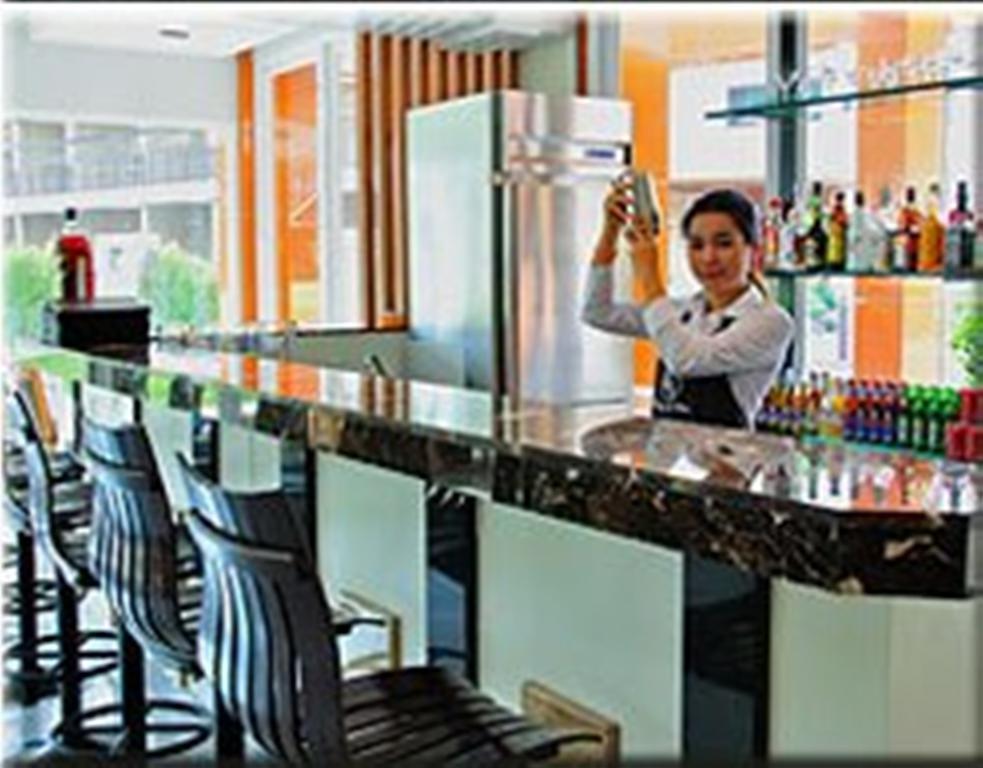 Marsi Pattaya Hotel Bagian luar foto