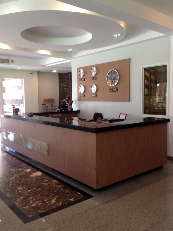 Marsi Pattaya Hotel Bagian luar foto