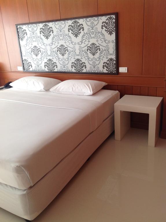Marsi Pattaya Hotel Bagian luar foto