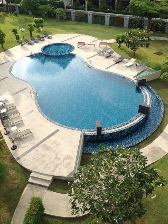 Marsi Pattaya Hotel Bagian luar foto