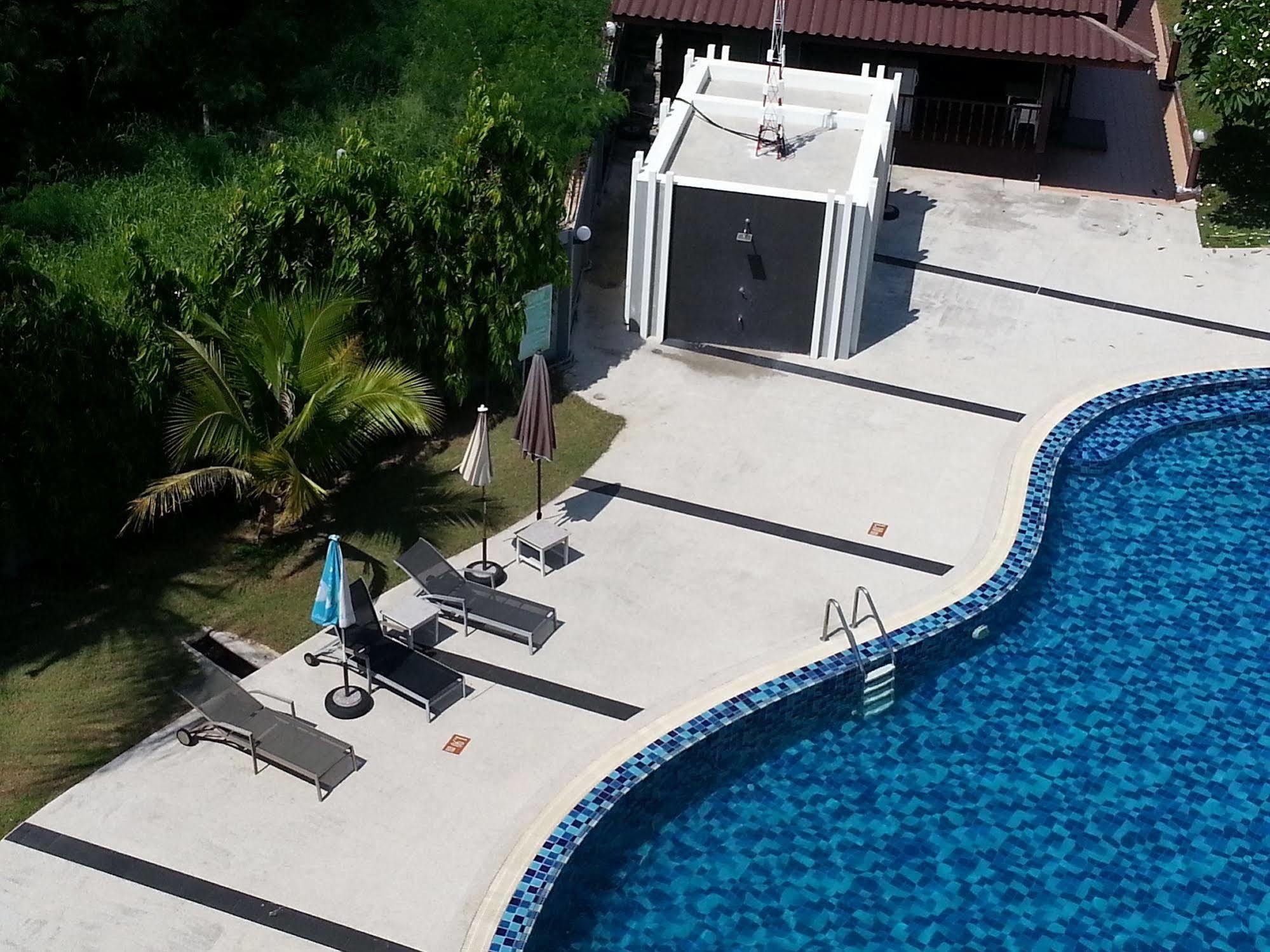 Marsi Pattaya Hotel Bagian luar foto